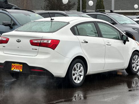 Used 2013 Kia Rio EX image 4