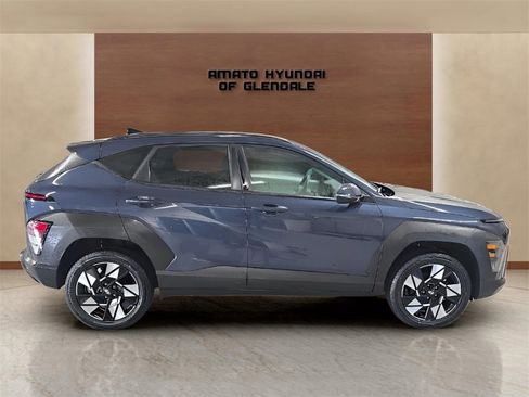 Certified 2025 Hyundai Kona SEL image 7