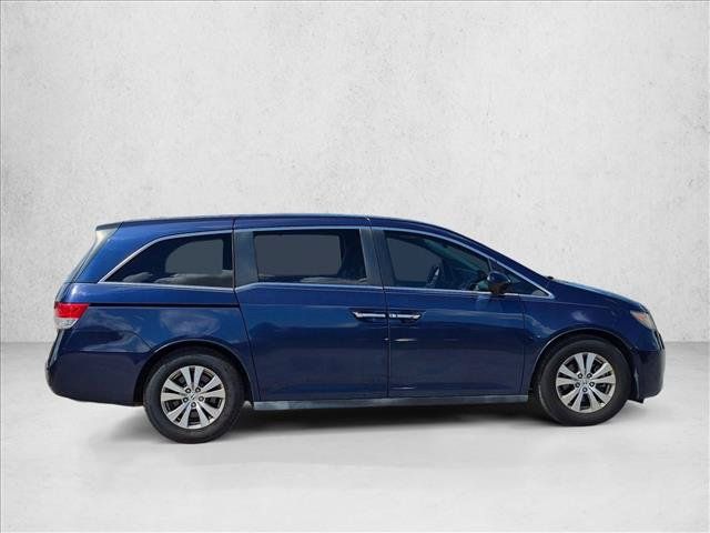 Used 2016 Honda Odyssey SE image 4