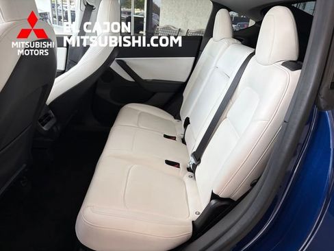 Used 2020 Tesla Model Y Long Range AWD/4WD image 11