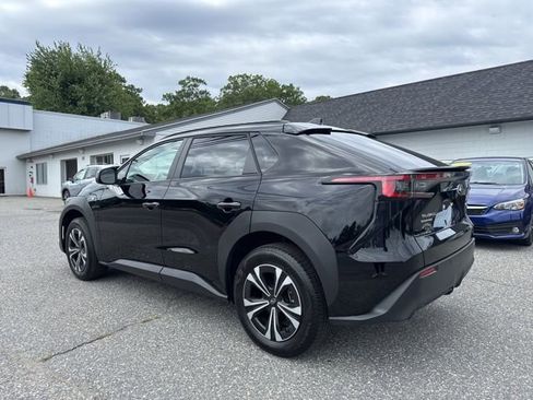 Used 2024 Subaru Solterra Premium image 5