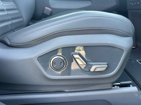 Certified 2024 Kia EV9 Land AWD/4WD image 24