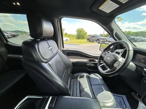 Used 2024 Ford F150 Platinum AWD/4WD image 11