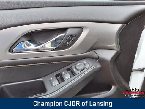 Used 2019 Chevrolet Traverse LS image 10