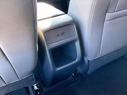 Used 2026 Chevrolet Trax ACTIV w/ Sunroof Package image 10