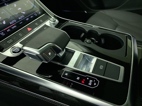 Certified 2025 Audi Q8 Premium Plus w/ Premium Plus Package image 23