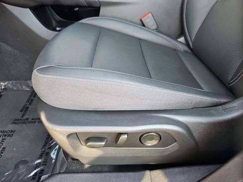 Used 2025 Buick Envision Preferred image 18