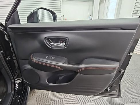 Used 2025 Honda HR-V Sport image 36