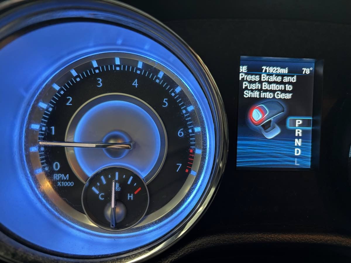 Used 2013 Chrysler 300 w/ Beats Audio Group RWD image 14