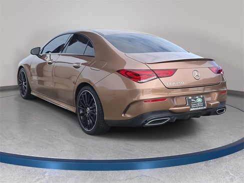 Used 2022 Mercedes-Benz CLA 250 image 8