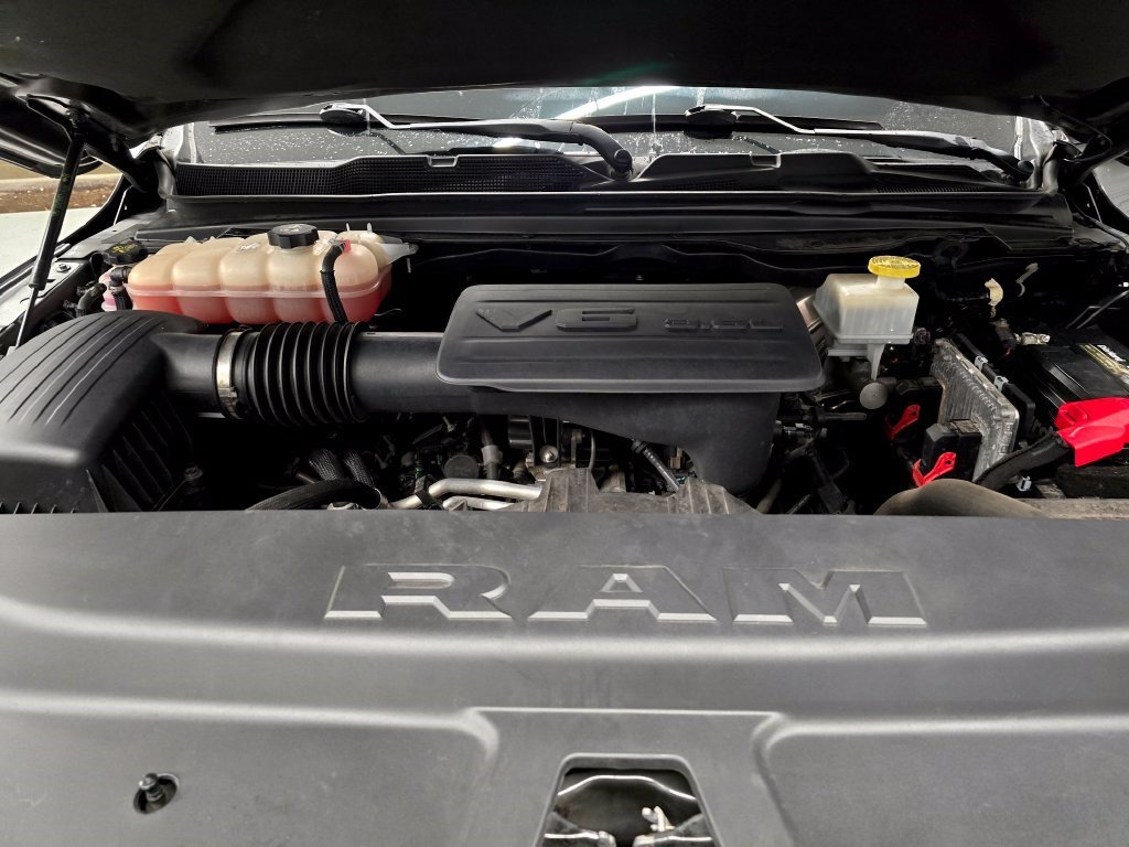 Used 2023 RAM 1500 Big Horn AWD/4WD image 14