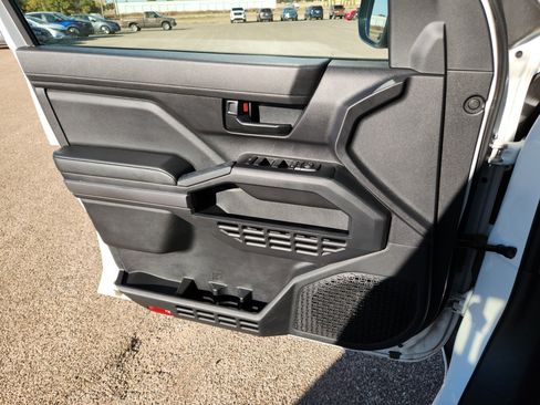 Used 2024 Toyota Tacoma SR5 image 14