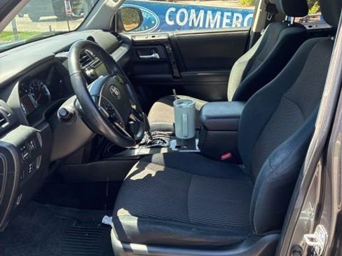 Used 2014 Toyota 4Runner Trail AWD/4WD image 10