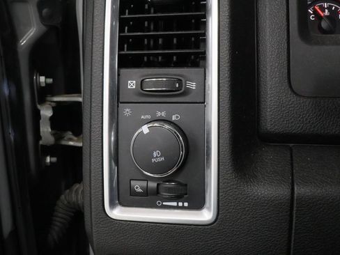 Used 2022 RAM 1500 Warlock w/ Ceramic Grey Warlock Package AWD/4WD image 16