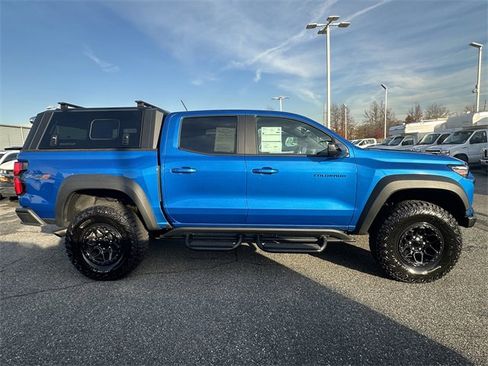 Used 2024 Chevrolet Colorado ZR2 w/ ZR2 Bison Edition image 4