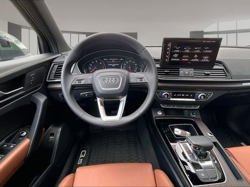 Used 2025 Audi Q5 2.0T Premium AWD/4WD image 8