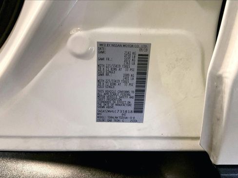 Used 2020 Nissan Rogue SL image 38