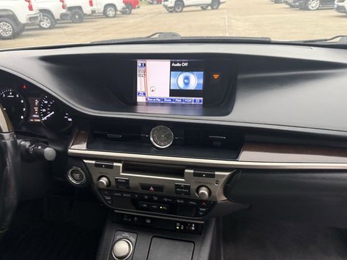 Used 2013 Lexus ES 350 image 45