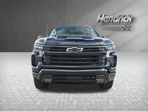 Used 2026 Chevrolet Silverado 1500 LT Trail Boss w/ Convenience Package II AWD/4WD image 3