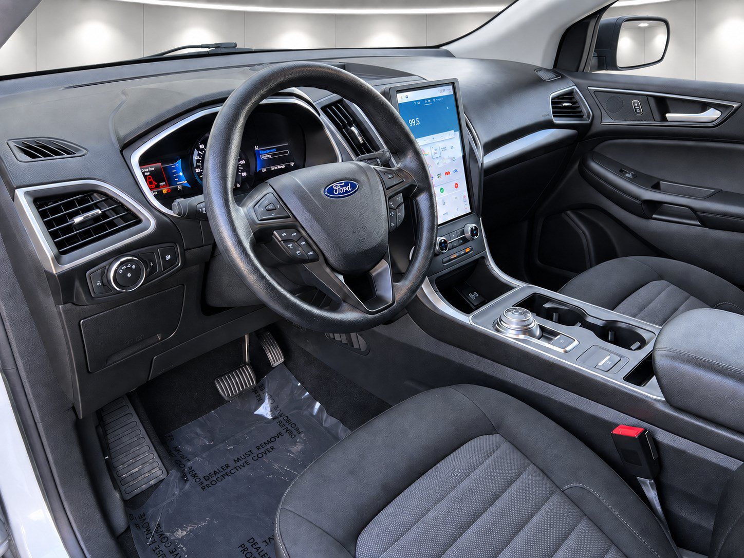 Used 2021 Ford Edge SE w/ Cargo Accessory Package AWD/4WD image 8