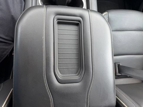 Used 2021 GMC Yukon SLT w/ SLT Luxury Plus Package AWD/4WD image 22