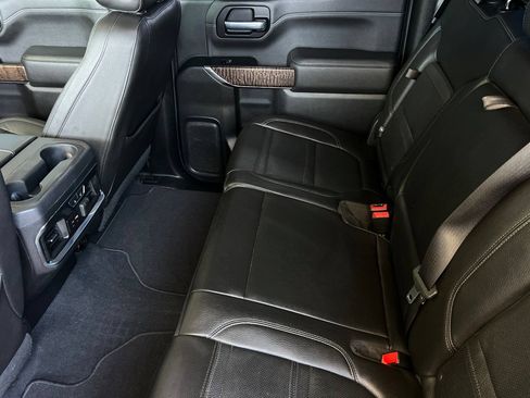 Used 2019 GMC Sierra 1500 Denali w/ Denali Ultimate Package AWD/4WD image 15