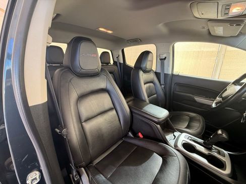 Used 2018 Chevrolet Colorado ZR2 image 11