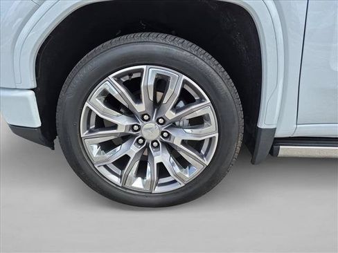 Used 2026 GMC Sierra 1500 Denali w/ Denali Reserve Package AWD/4WD image 16