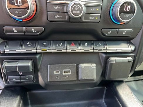 Used 2020 Chevrolet Silverado 1500 RST AWD/4WD image 24