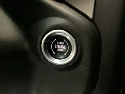 Used 2023 GMC Sierra 2500 Denali w/ Denali Ultimate Package image 22