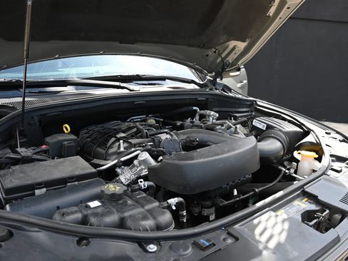 Used 2023 Dodge Durango GT RWD image 21