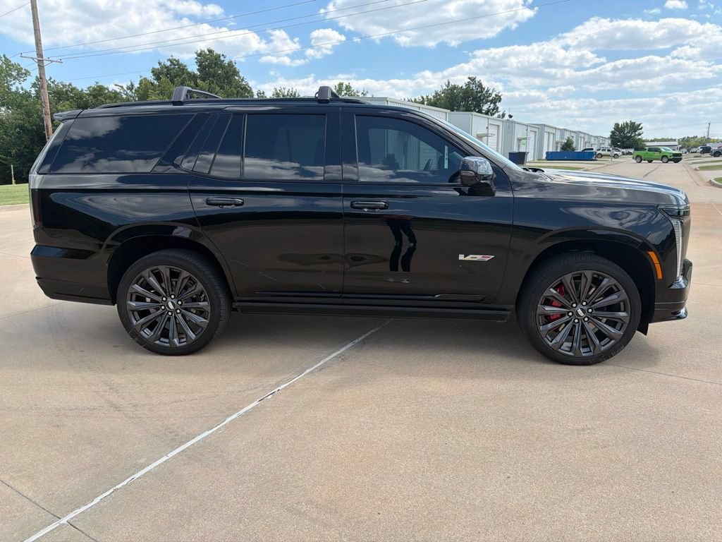 Certified 2026 Cadillac Escalade V AWD/4WD image 14