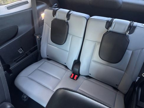 Certified 2021 Ford Explorer XLT w/ Equipment Group 202A image 17