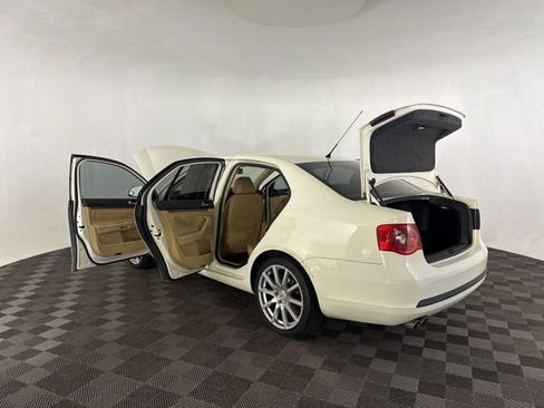 Used 2007 Volkswagen Jetta Wolfsburg Edition image 16