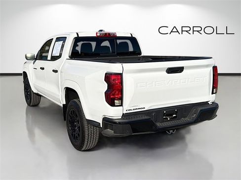 Used 2025 Chevrolet Colorado W/T w/ WT Custom Package image 5