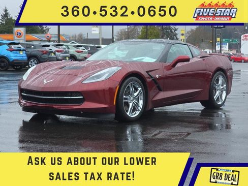 Used 2017 Chevrolet Corvette 2LT w/ 2LT Preferred Equipment Group image 1