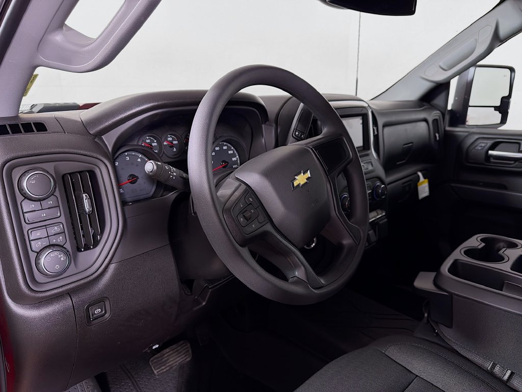 New 2026 Chevrolet Silverado 2500 Custom w/ Custom Value Package AWD/4WD image 10
