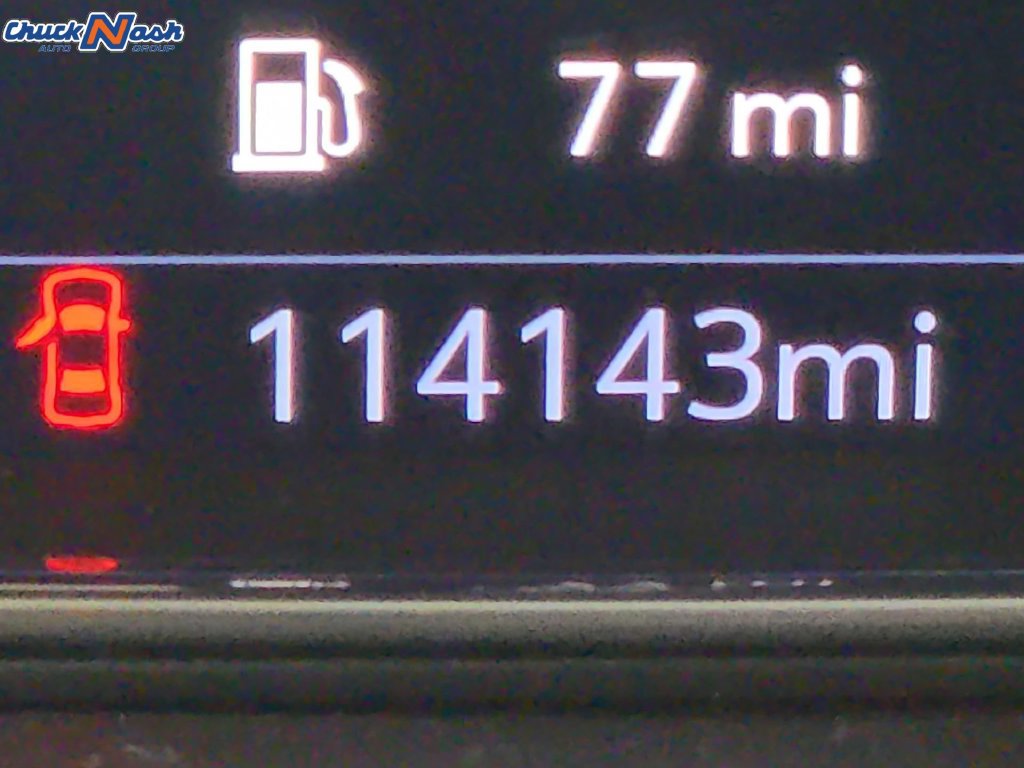Used 2021 GMC Yukon Denali RWD image 18