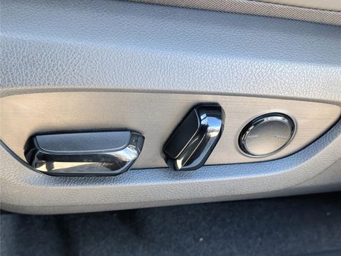 New 2026 Lexus RX 450h AWD image 16