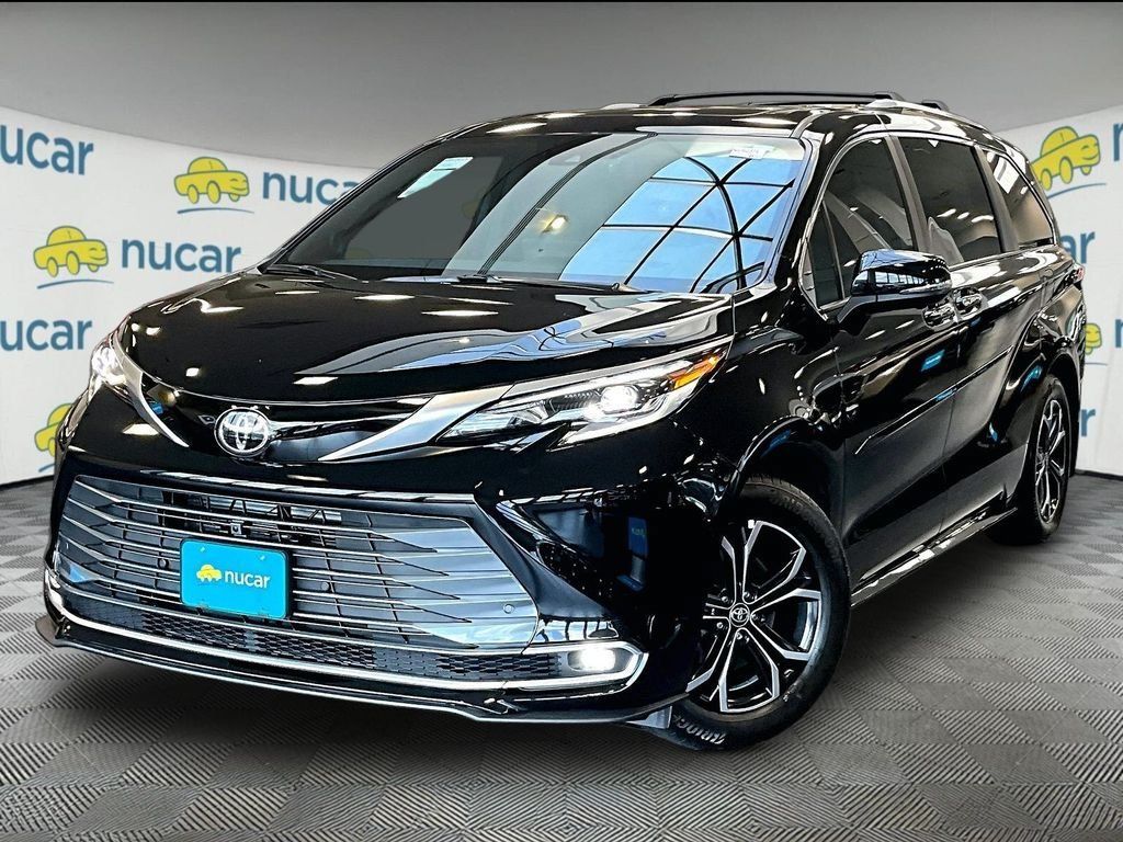 New 2026 Toyota Sienna Platinum AWD/4WD image 4
