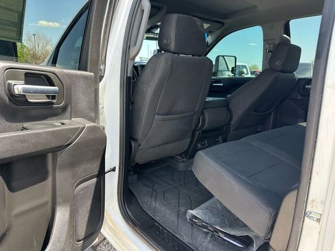 Used 2023 Chevrolet Silverado 2500 Custom w/ Custom Value Package AWD/4WD image 29
