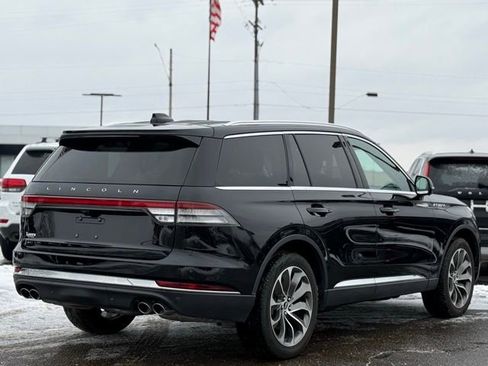 Used 2025 Lincoln Aviator Reserve w/ Illumination Package image 40