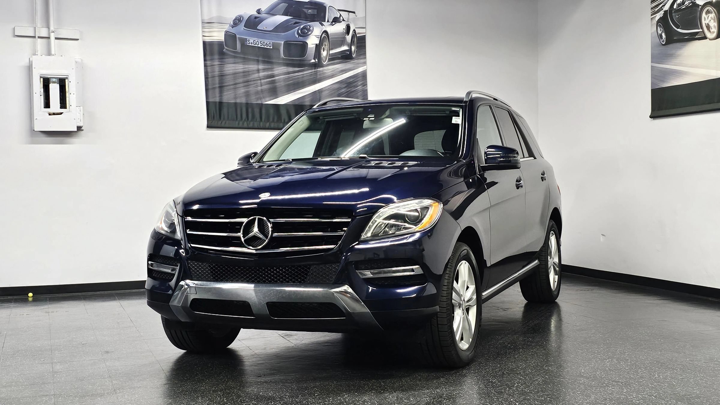 Used 2013 Mercedes-Benz ML 350 4MATIC image 4