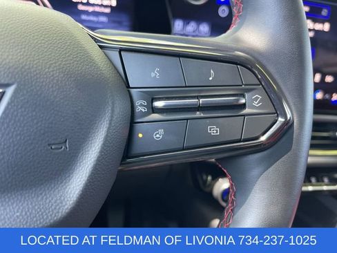 Used 2025 Chevrolet Equinox EV RS w/ Convenience Package II FWD image 36
