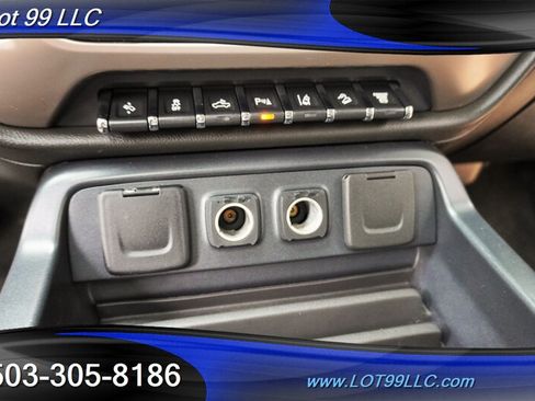 Used 2016 GMC Sierra 2500 Denali w/ Duramax Plus Package AWD/4WD image 25