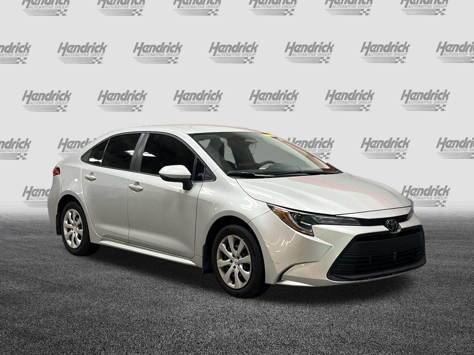 Used 2026 Toyota Corolla LE FWD image 2