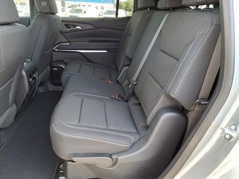 New 2026 Chevrolet Traverse LT w/ Enhanced Driving Package image 9