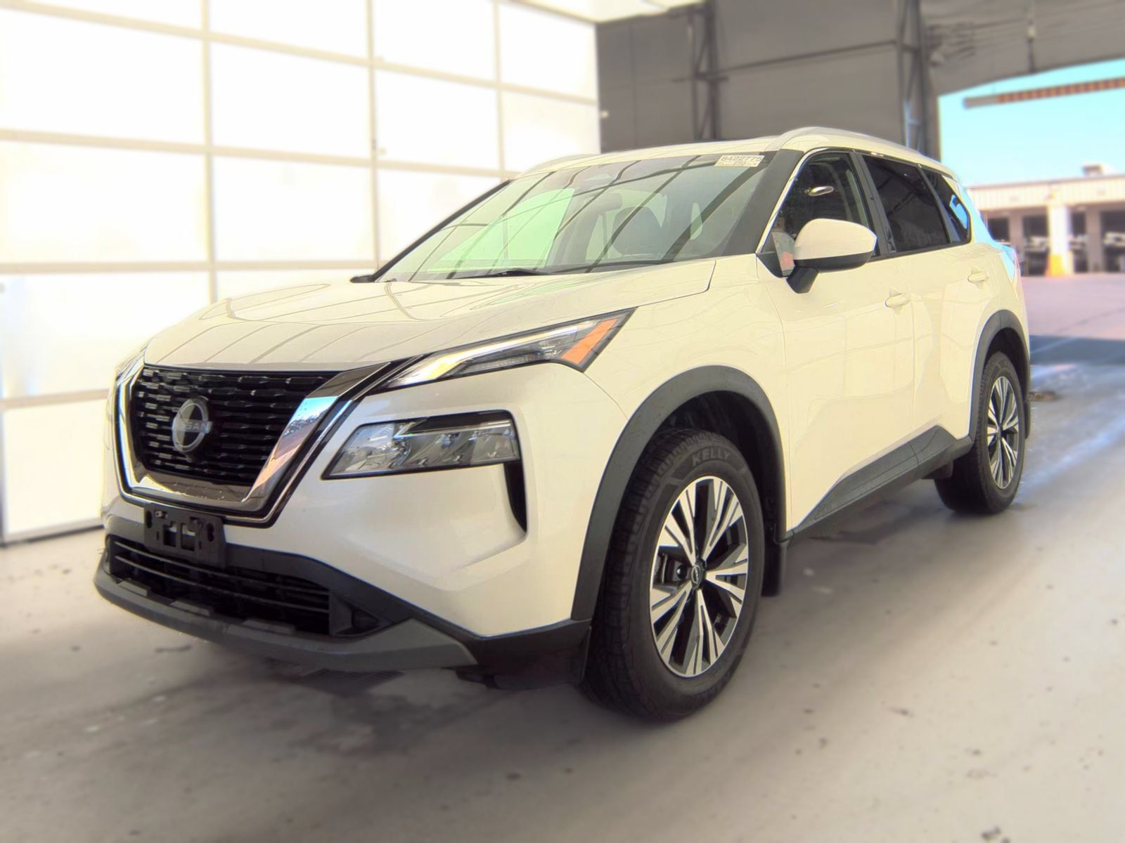 Used 2023 Nissan Rogue SV w/ SV Premium B Package AWD/4WD image 4