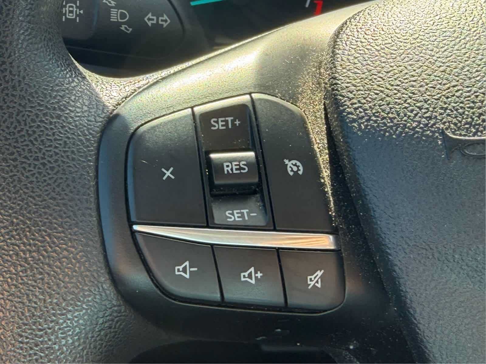 Used 2022 Ford Escape SE AWD/4WD image 18