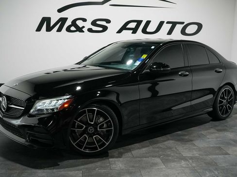 Used 2021 Mercedes-Benz C 300 Sedan image 2